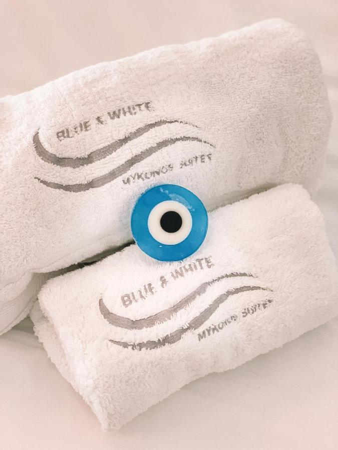 Blue, White And Grey Suites Ornos  Extérieur photo