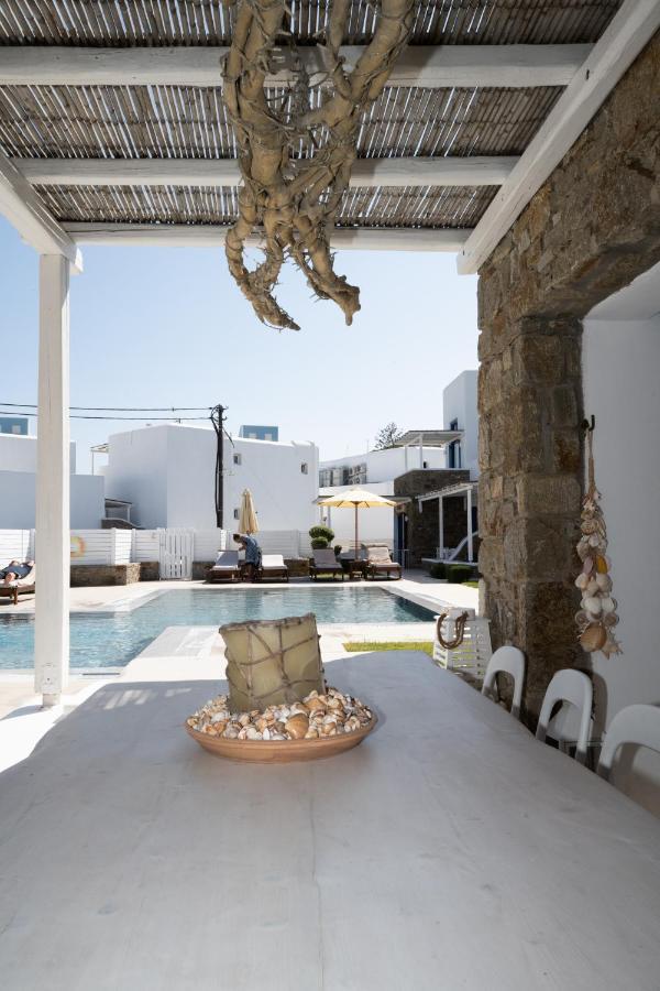Blue, White And Grey Suites Ornos  Extérieur photo