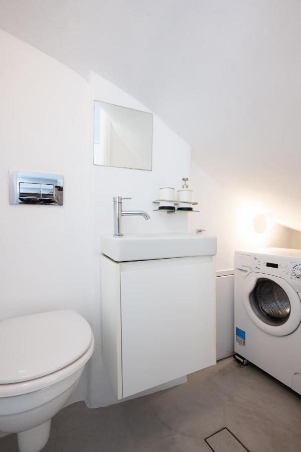 Blue, White And Grey Suites Ornos  Extérieur photo