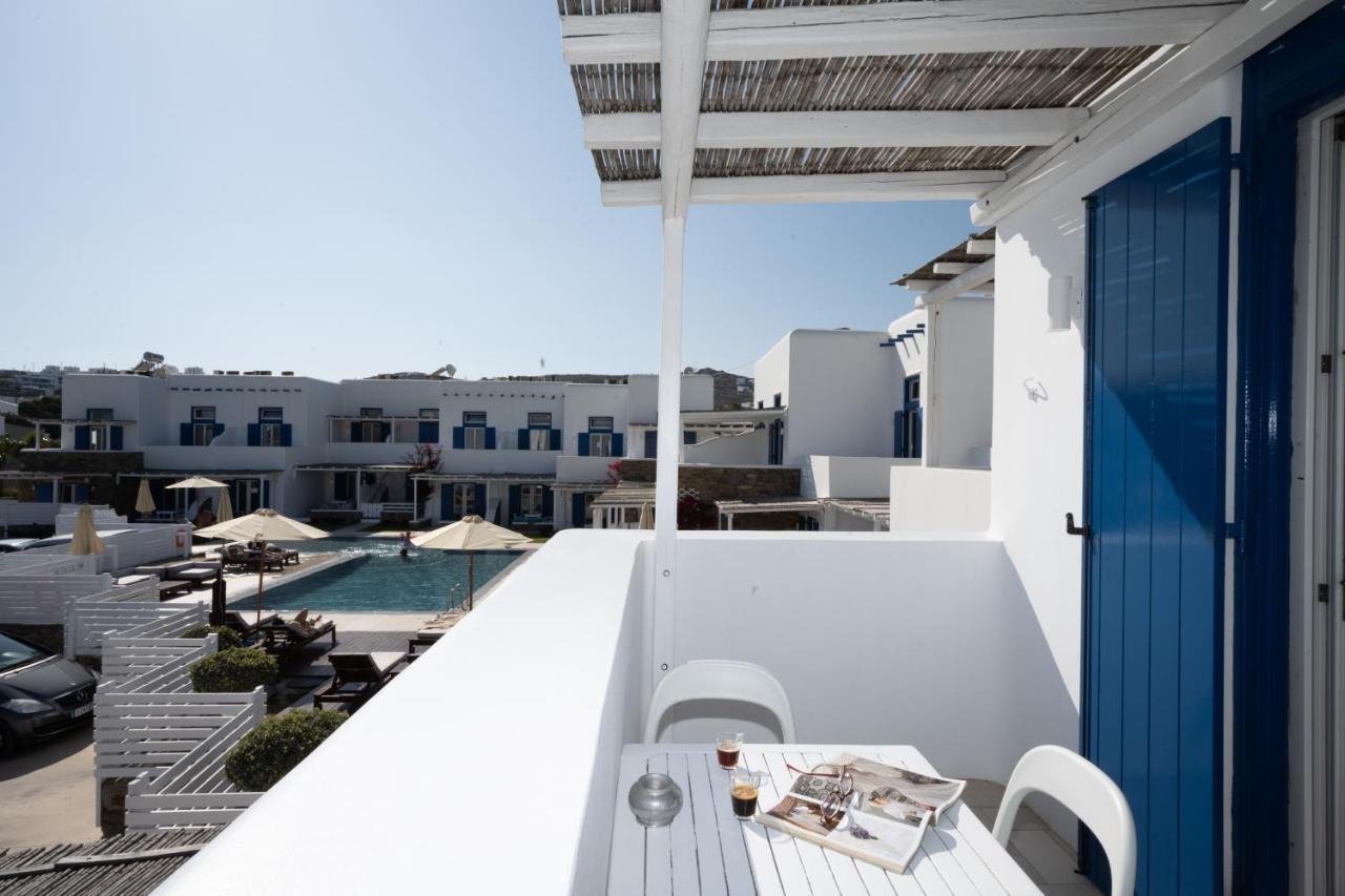 Blue, White And Grey Suites Ornos  Extérieur photo